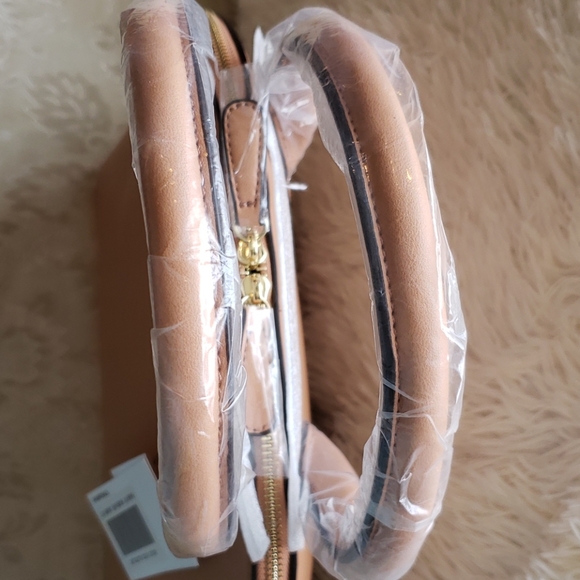 Handbag - Picture 4 of 6